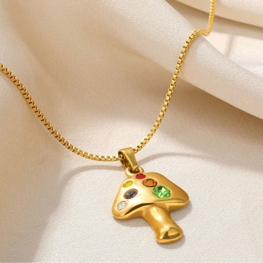 18K Gold Plated Bohemian Mushroom With Colored Zircon Inlay Necklace - Picture 3 of 5